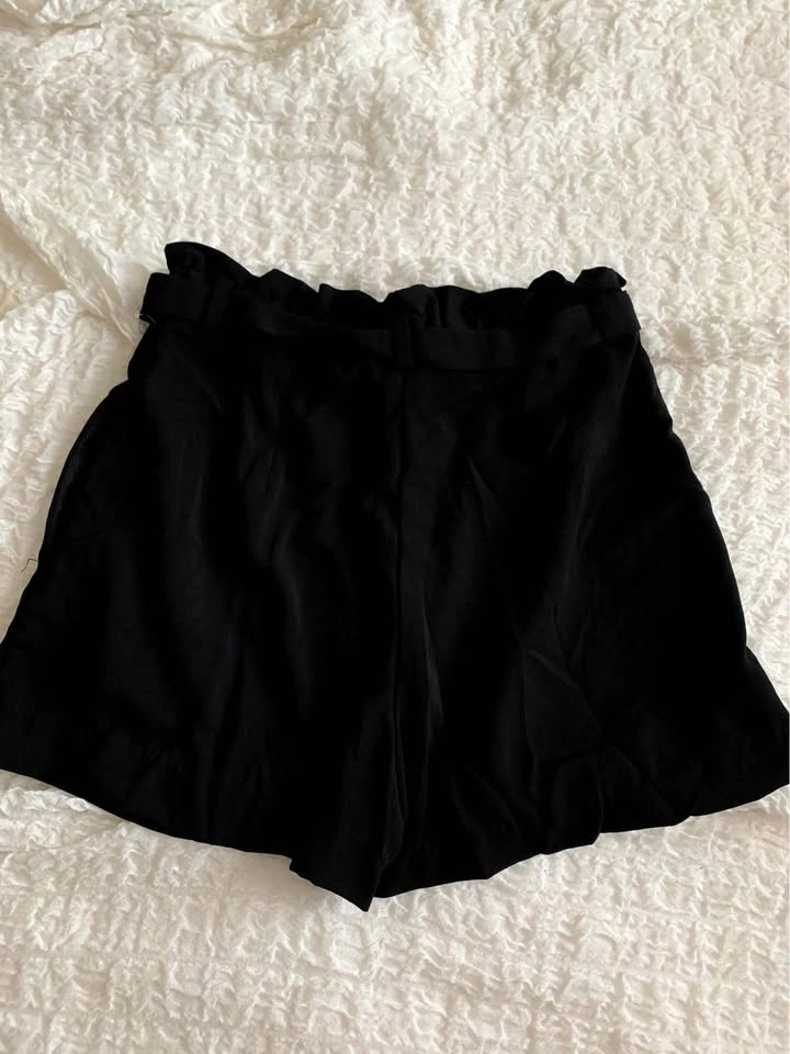 High waisted shorts - photo 3