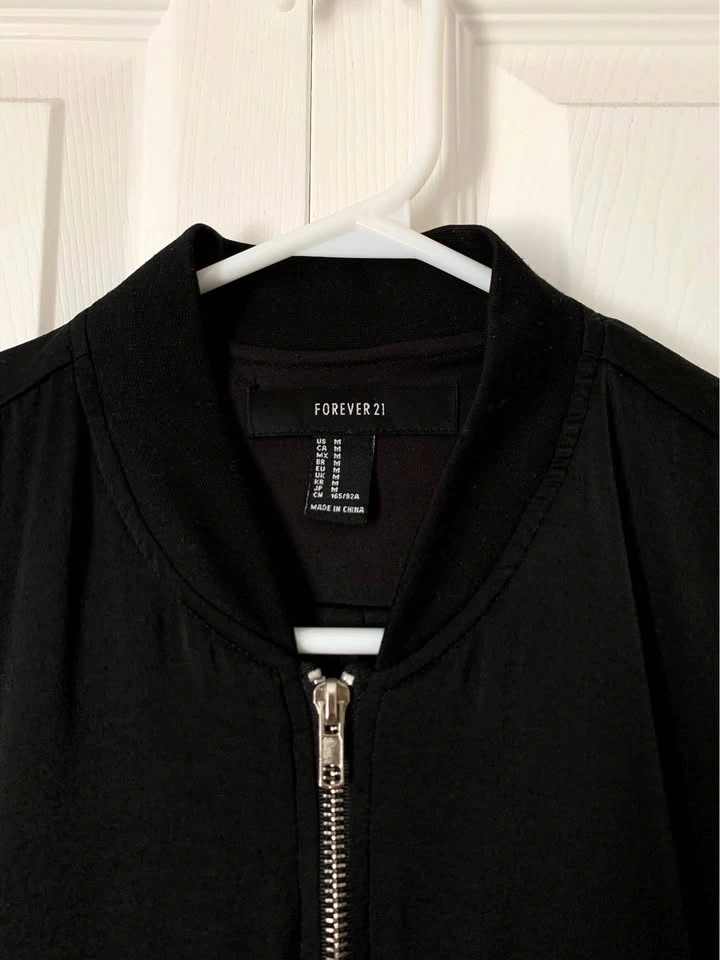 Black bomber jacket women’s - photo 2