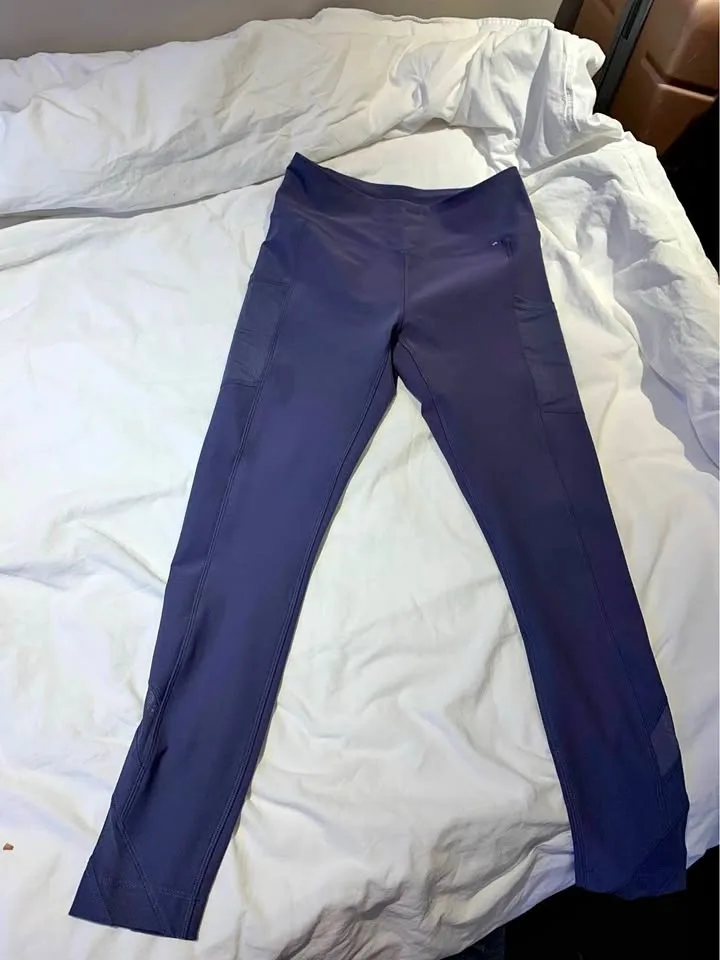 Purple leggings