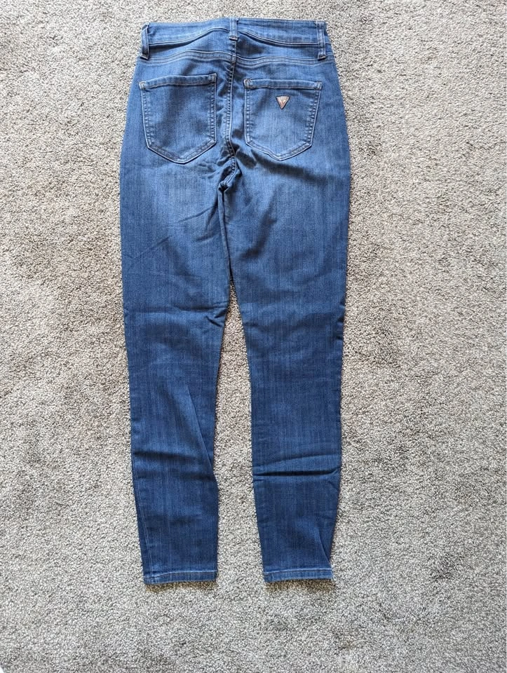 Guess & Fashion Nova Skinny Jeans - photo 2