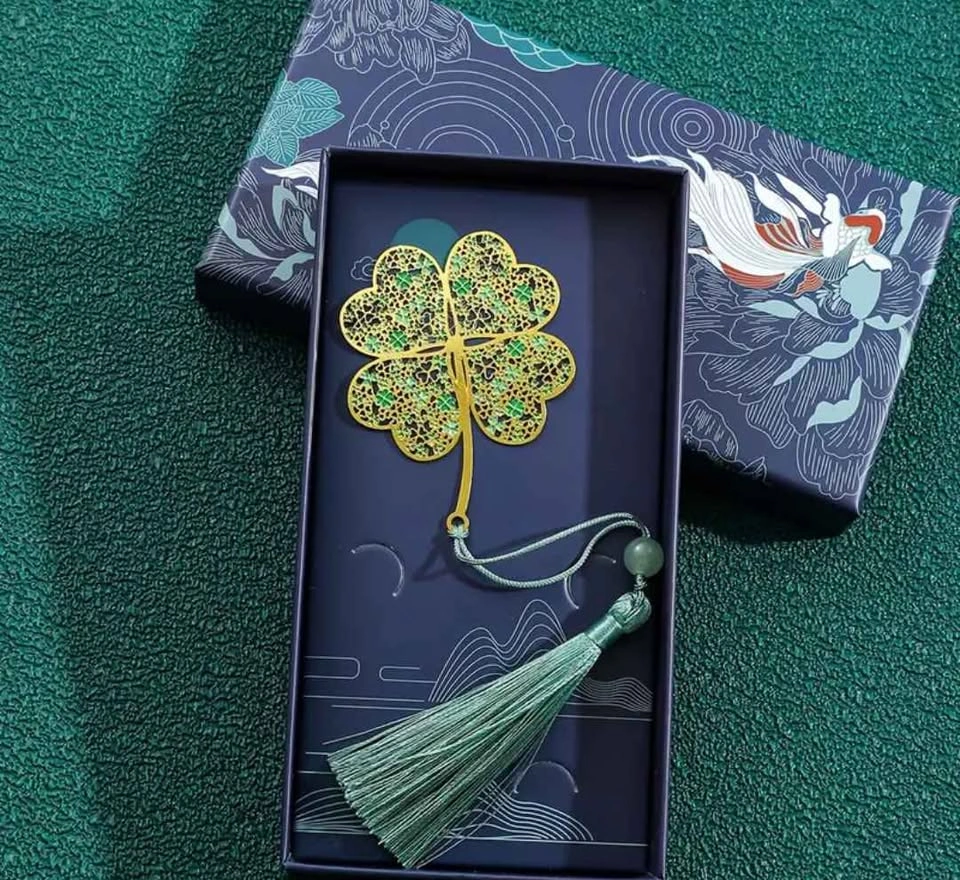A beautiful metal bookmark for a gift 🎁✨ - photo 3