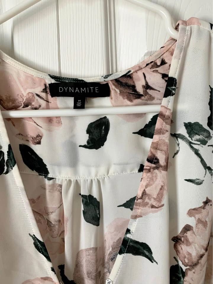 White flowy floral dress - photo 3