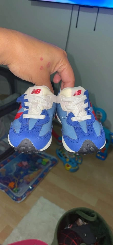 New Balance Baby Shoes Sz 4.5c - photo 2
