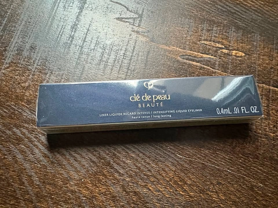 Cle de peau - eyeliner 0.4ml