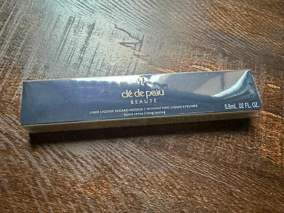 Cle de peau - eyeliner 0.8ml