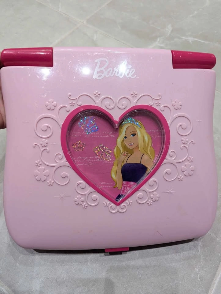 Barbie laptop - photo 2