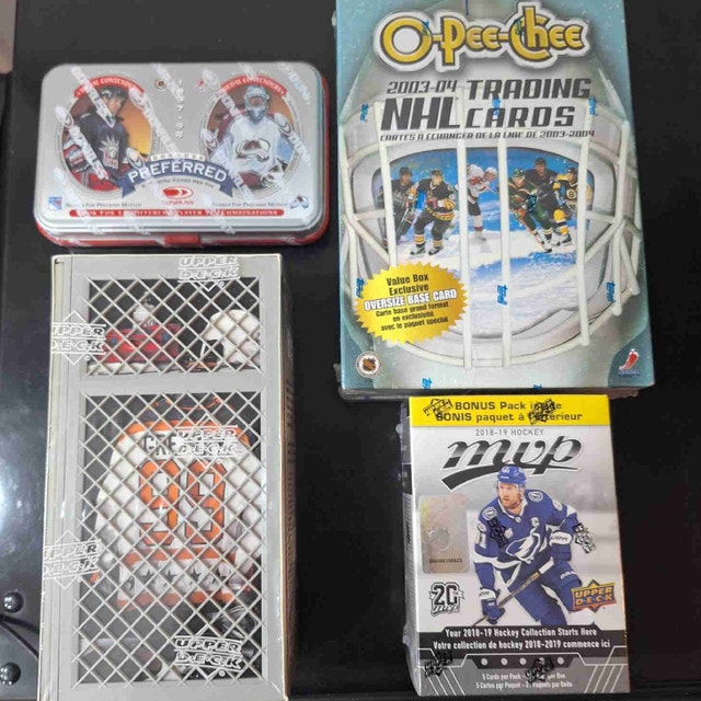 NHL SEALED BOXES, Mint
