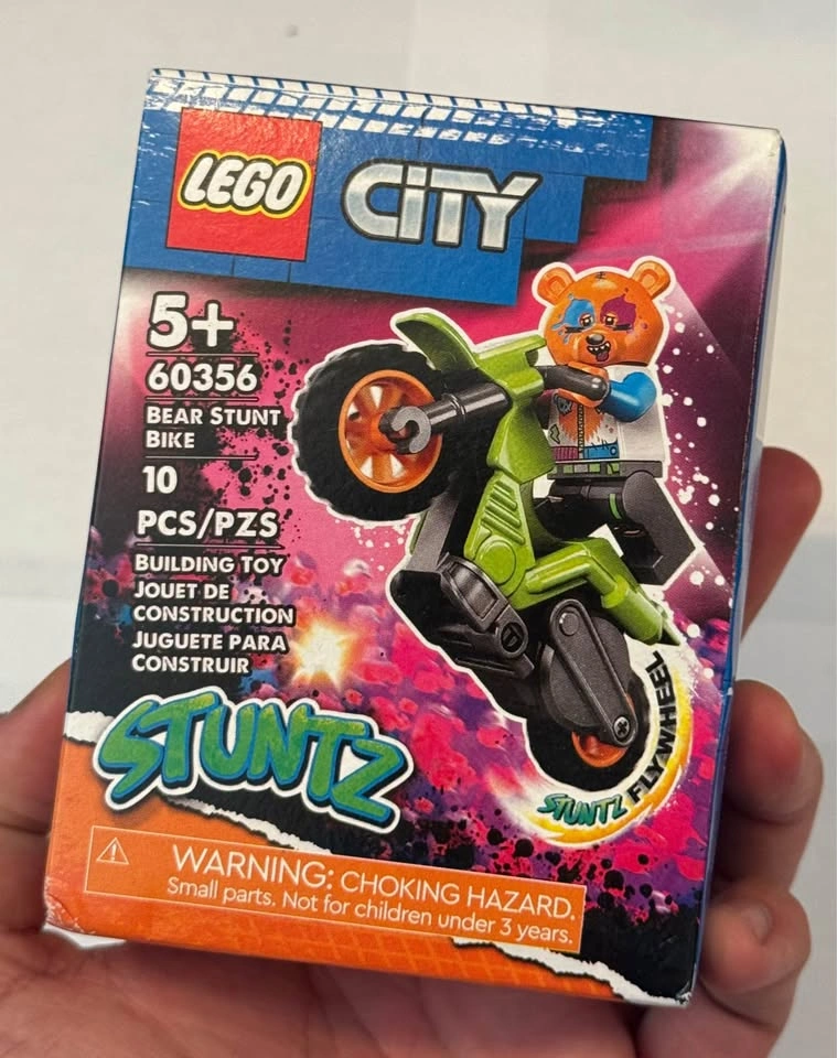 LEGO CITY Stuntz and Sets (Retired) - photo 2