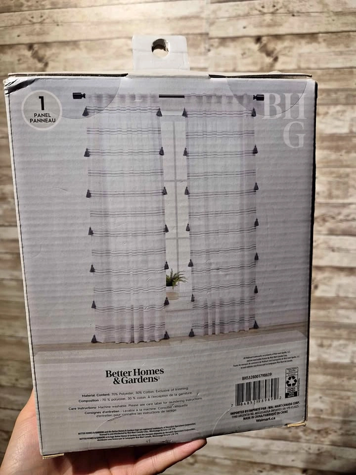 Brand New Curtain Light Filtering 50x84 inch Drape Panel