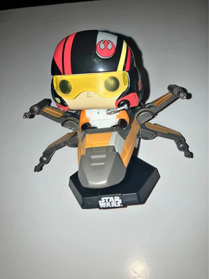 Funko Pop! Star Wars Smuggler's Bounty Poe Dameron 227