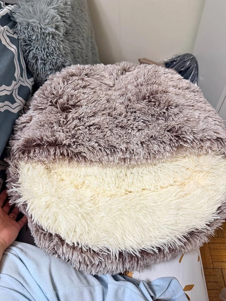 Pet bed for small pets