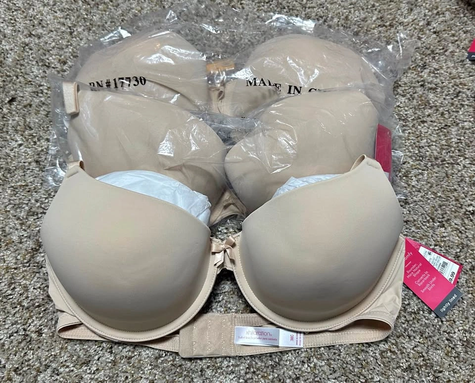 NEW Xhilaration T-Shirt Bras 38C Nude / White with Tags