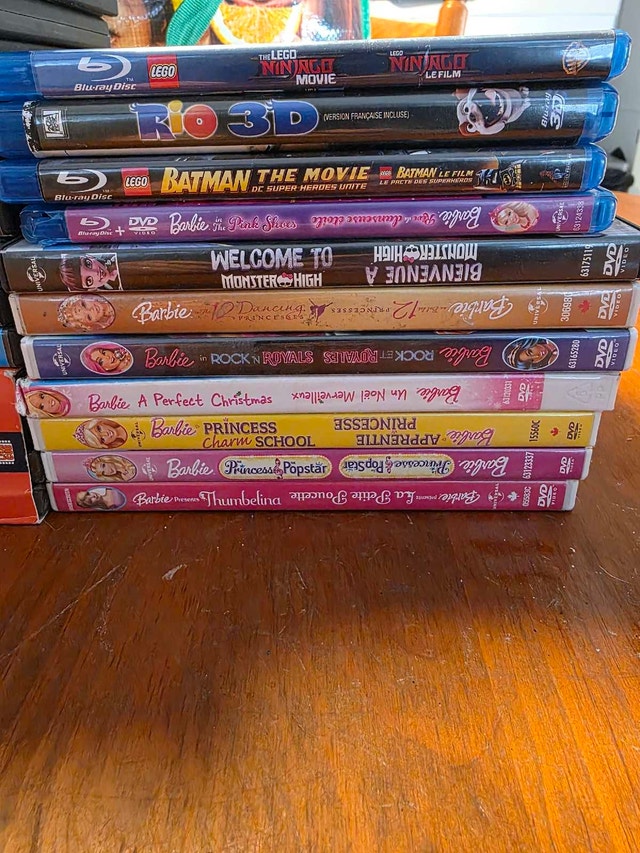 Kids DVDs - 31 Movies - photo 2