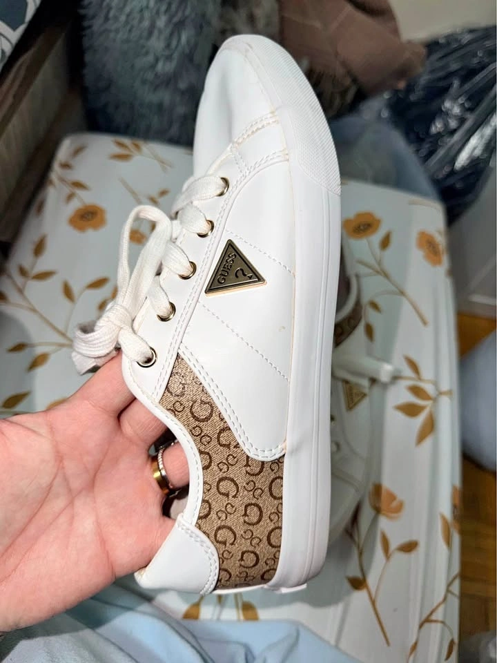 Guess shoes