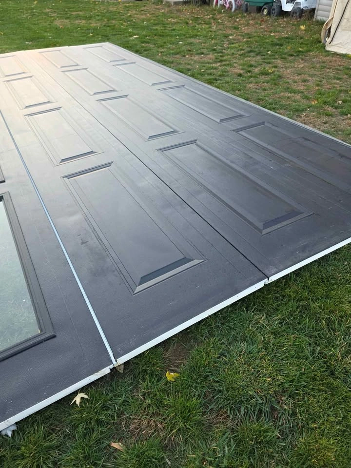 16x8 Insulated Garage Door R12 - photo 4
