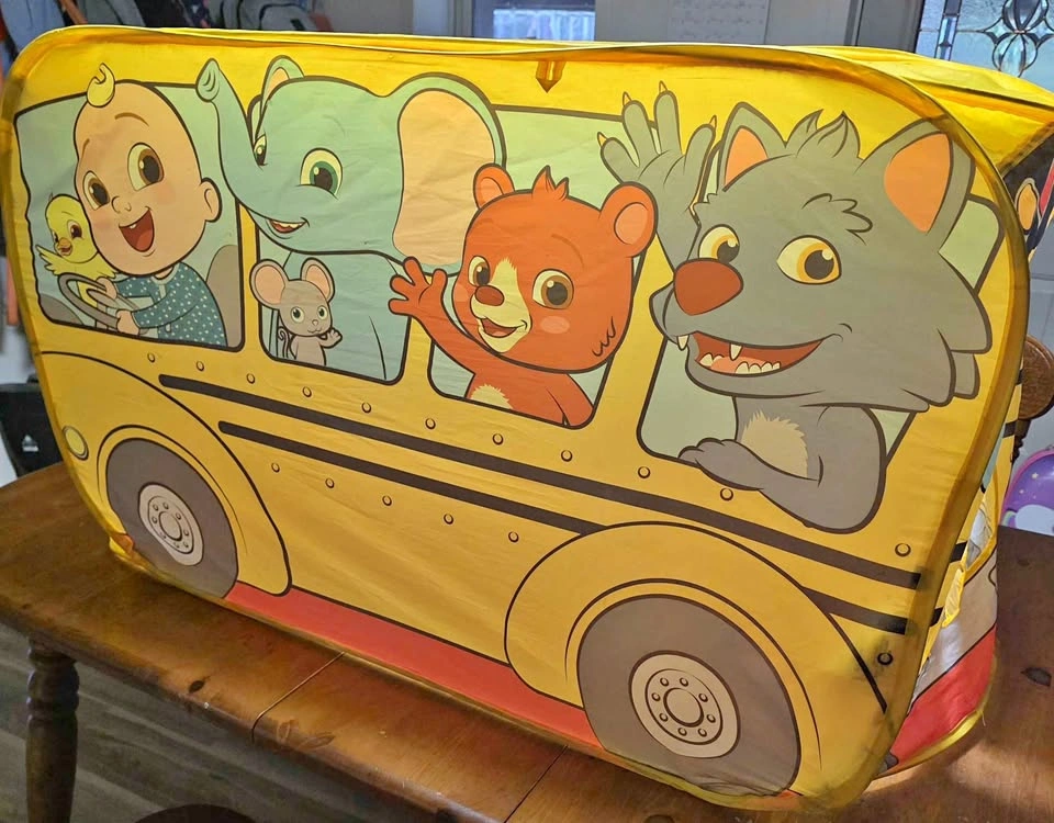Cocomelon bus tent