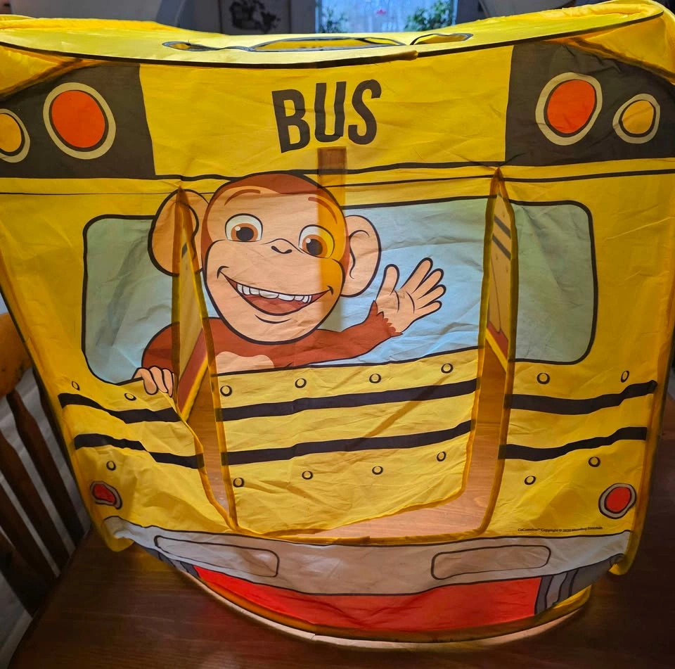 Cocomelon bus tent - photo 4