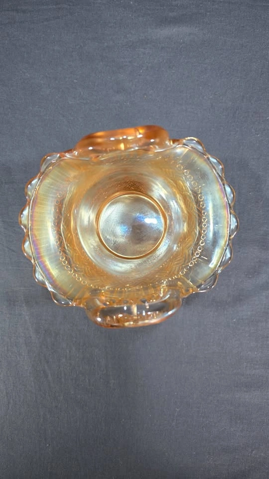 MARIGOLD CARNIVAL GLASS BASKET WITH BASKETWEAVE PATTERN - photo 3
