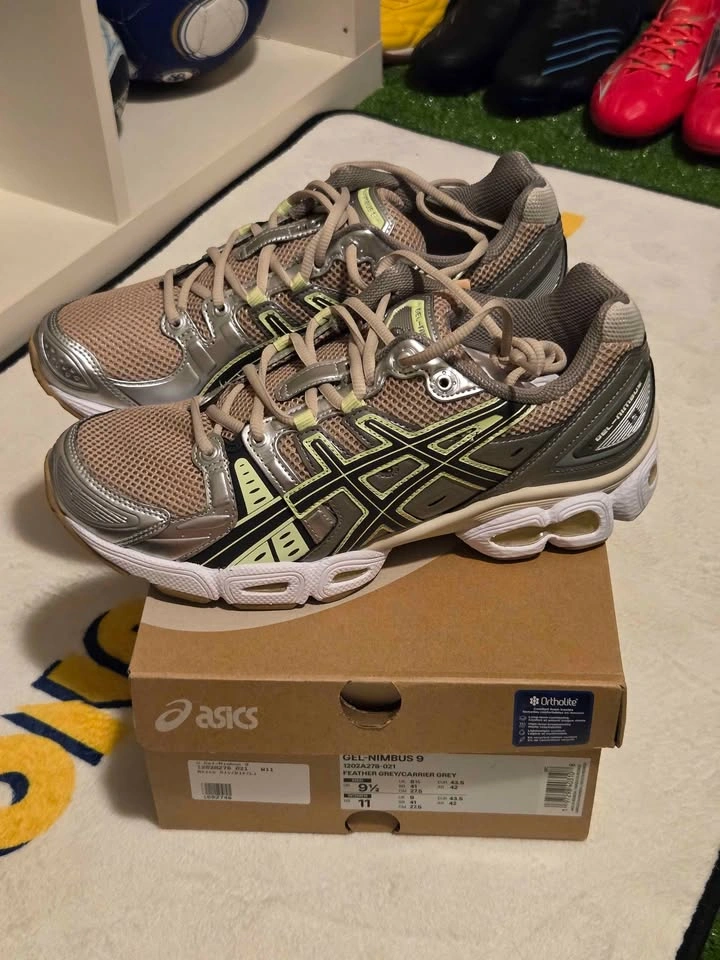 Asics GEL-NIMBUS 9 Sneakers men's 9.5 - photo 2