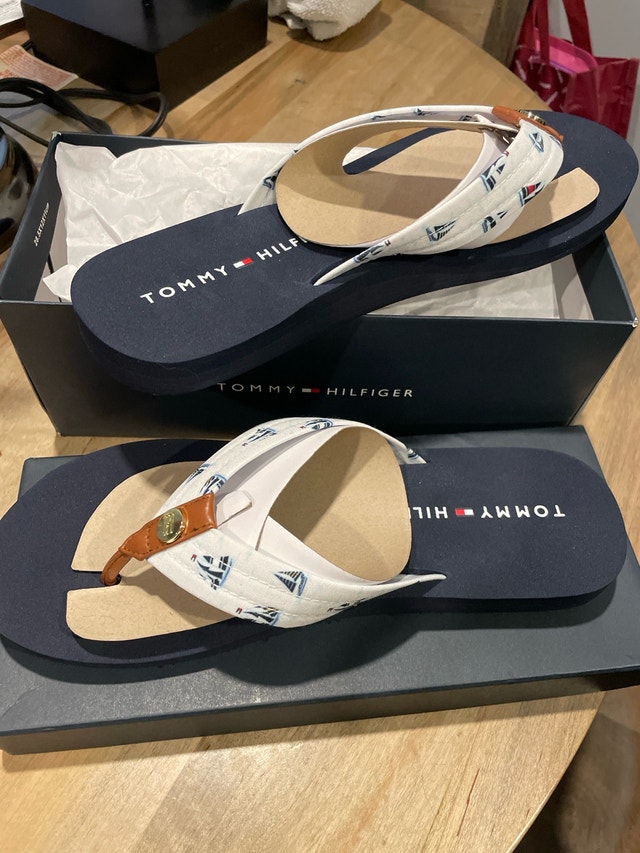 Tommy Hilfiger Flip Flops