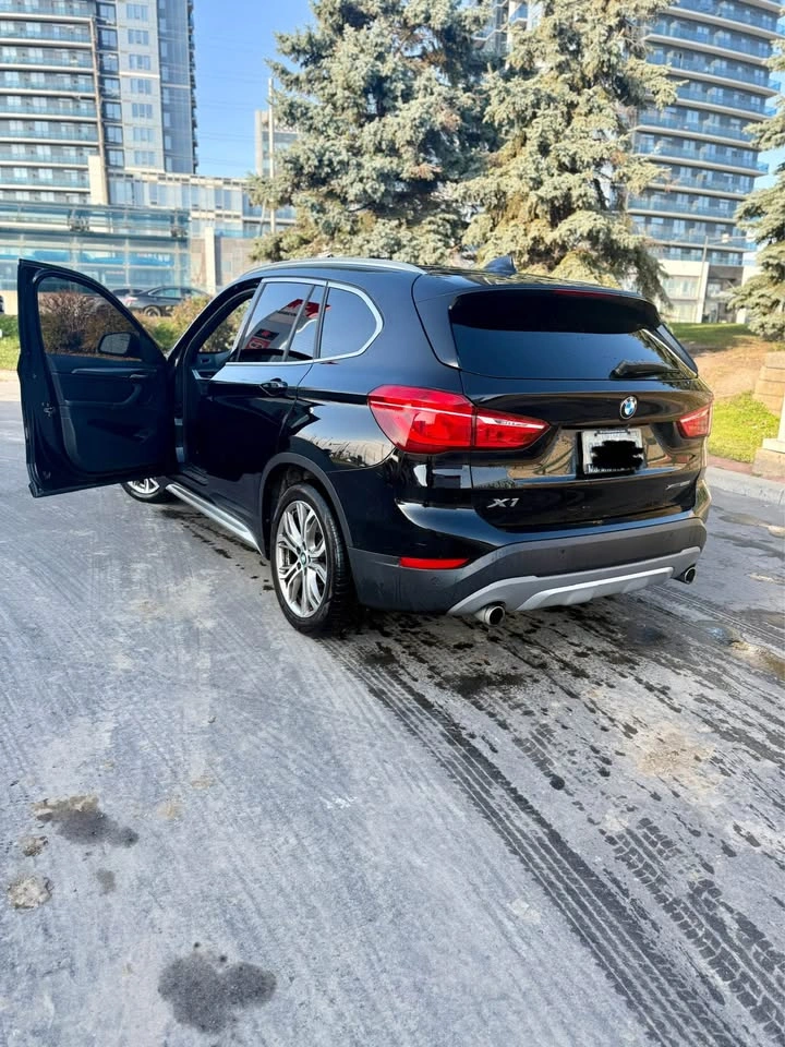 2019 BMW X1 xDrive28i AWD | One Owner | Premium Enhanced - photo 3