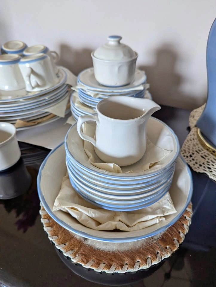 Dinnerware Set with sugar and creamer