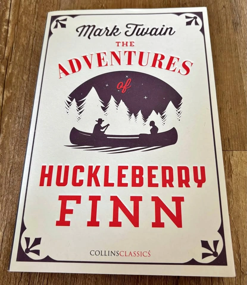 The Adventures Of Huckleberry Finn - Mark Twain