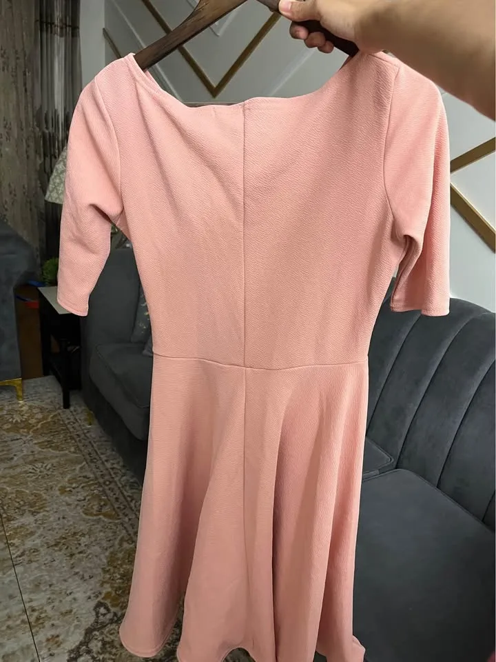 Dress- size small image indicator(4)