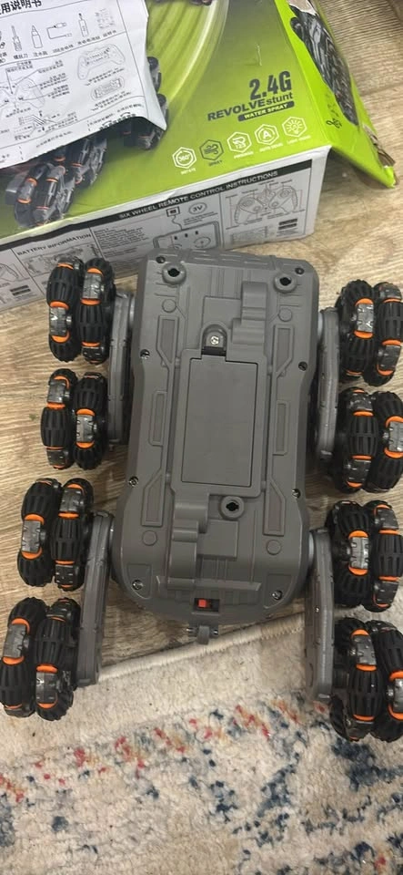 XBAOTEC Spray Stunt Car - Brand New (Body Only/For Parts) Price: - photo 4