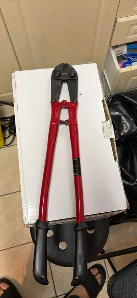 Benchmark 24 inch Bolt Cutter - photo 3