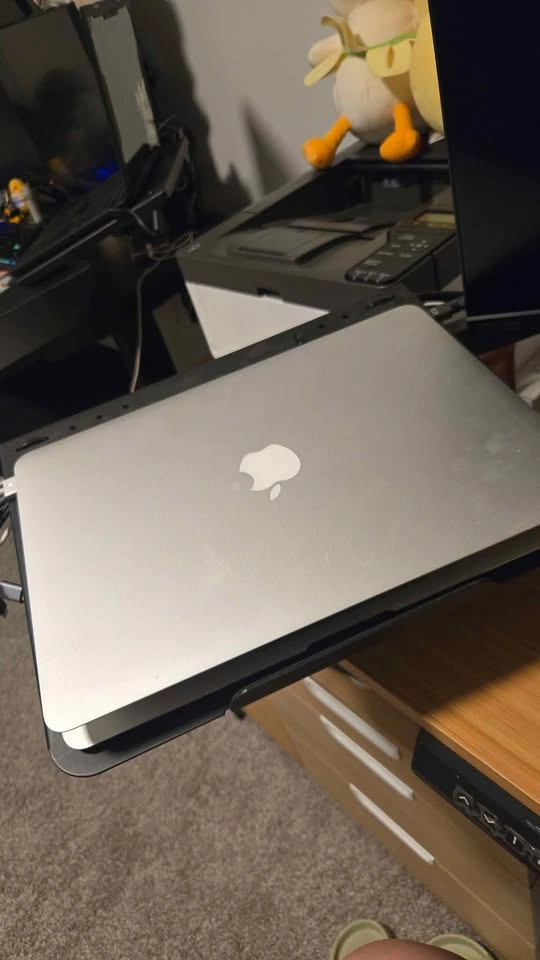 MacBook Air 2015 - photo 3