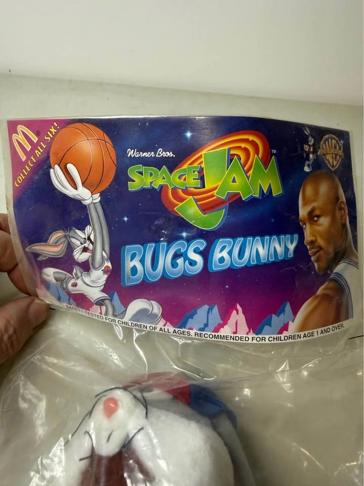 Warner Bros. Space Jam Bugs Bunny McDonald's Plush Toy 1996 - photo 2