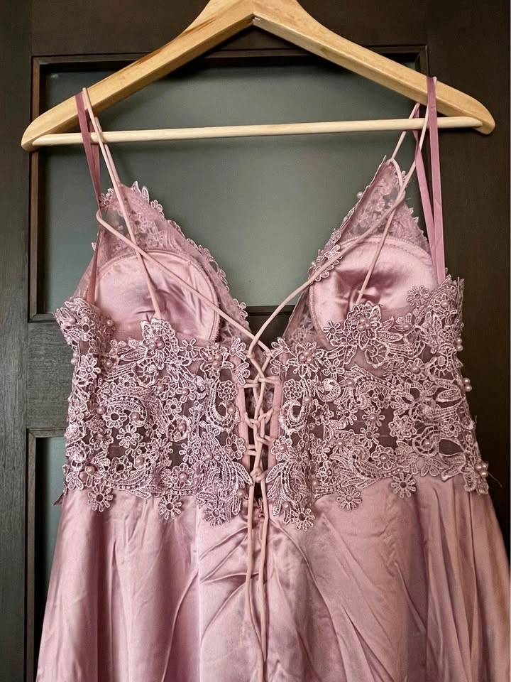 Homeyee Long Formal Dress – Size L – Never Worn - photo 4