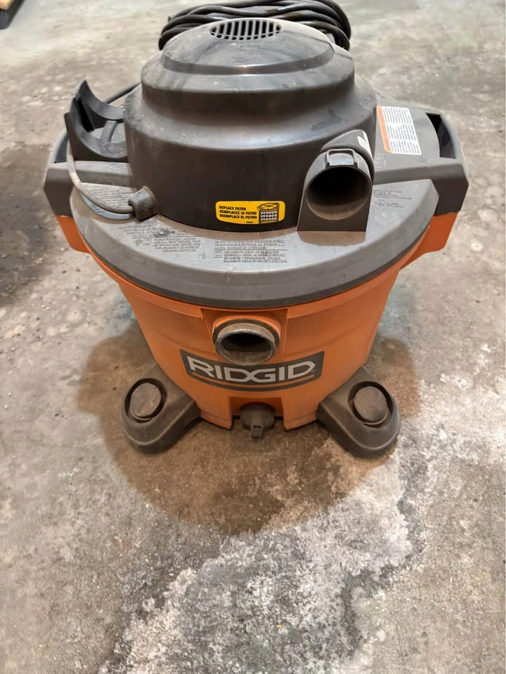 Rigid Wet/Dry Vac (45.4L)