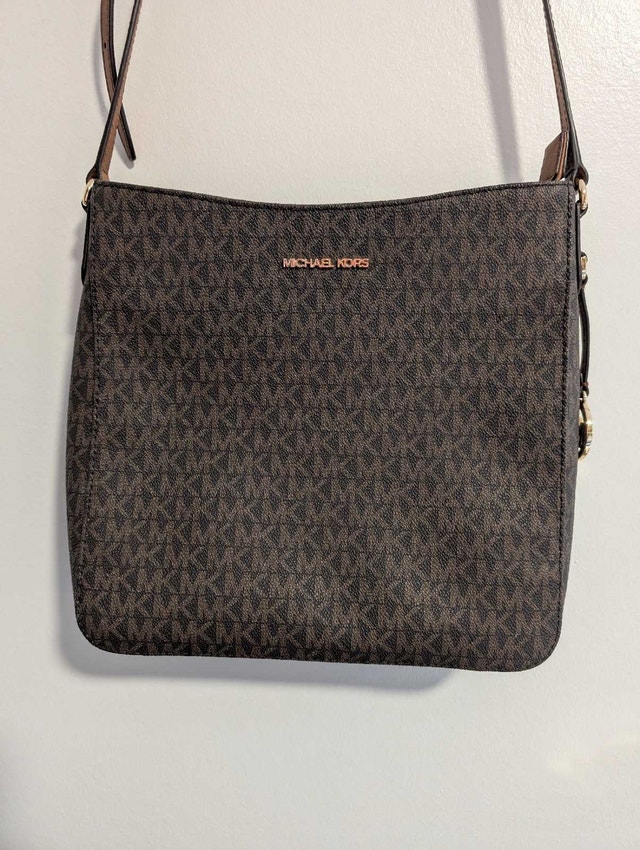 Michael Kors Crossbody NEW never used