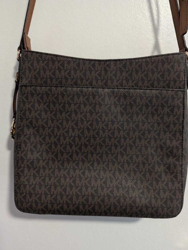 Michael Kors Crossbody NEW never used - photo 5