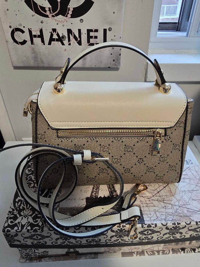 NEW Fox Lover brand small crossbody handbag. - photo 4