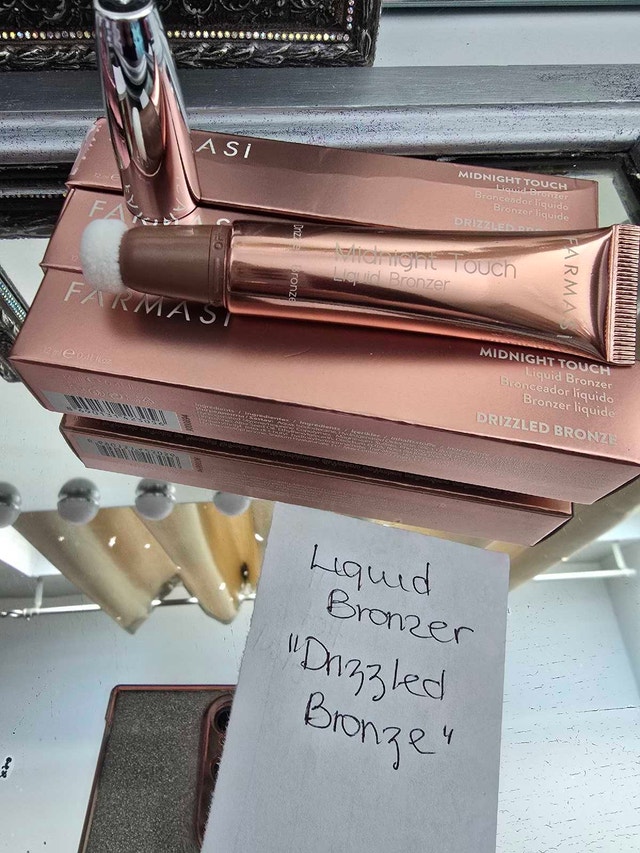 NIP Midnight Touch Liquid Blush and Bronzer - photo 3