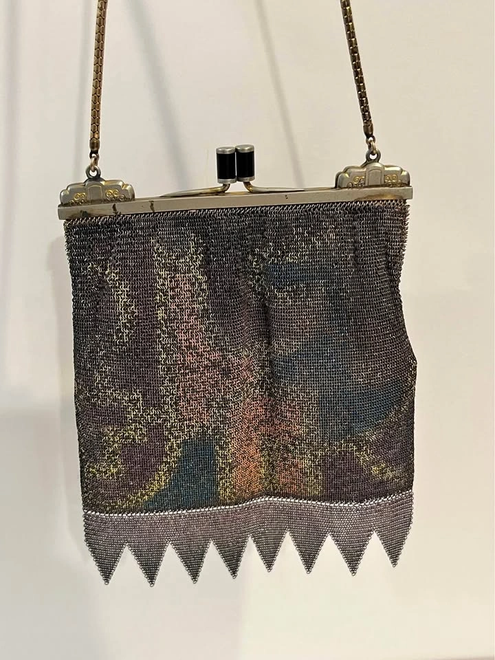 Antique Metal Mesh Flapper Purse Snap Clasp Clutch Painted Mesh