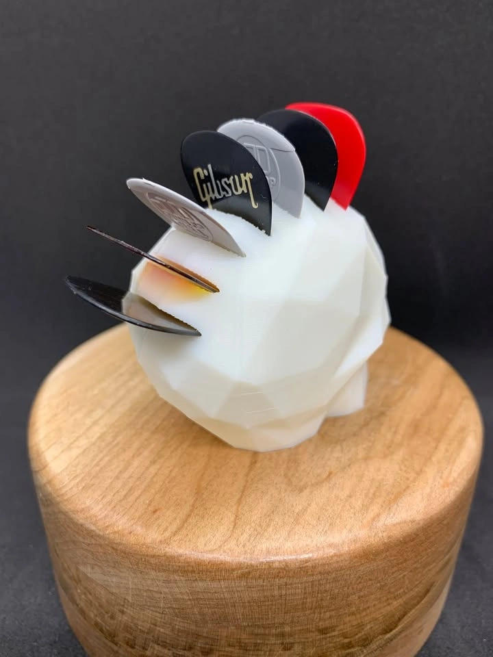 Mohawk' style Skull Guitar Pick Holder (3D Printed) - photo 5