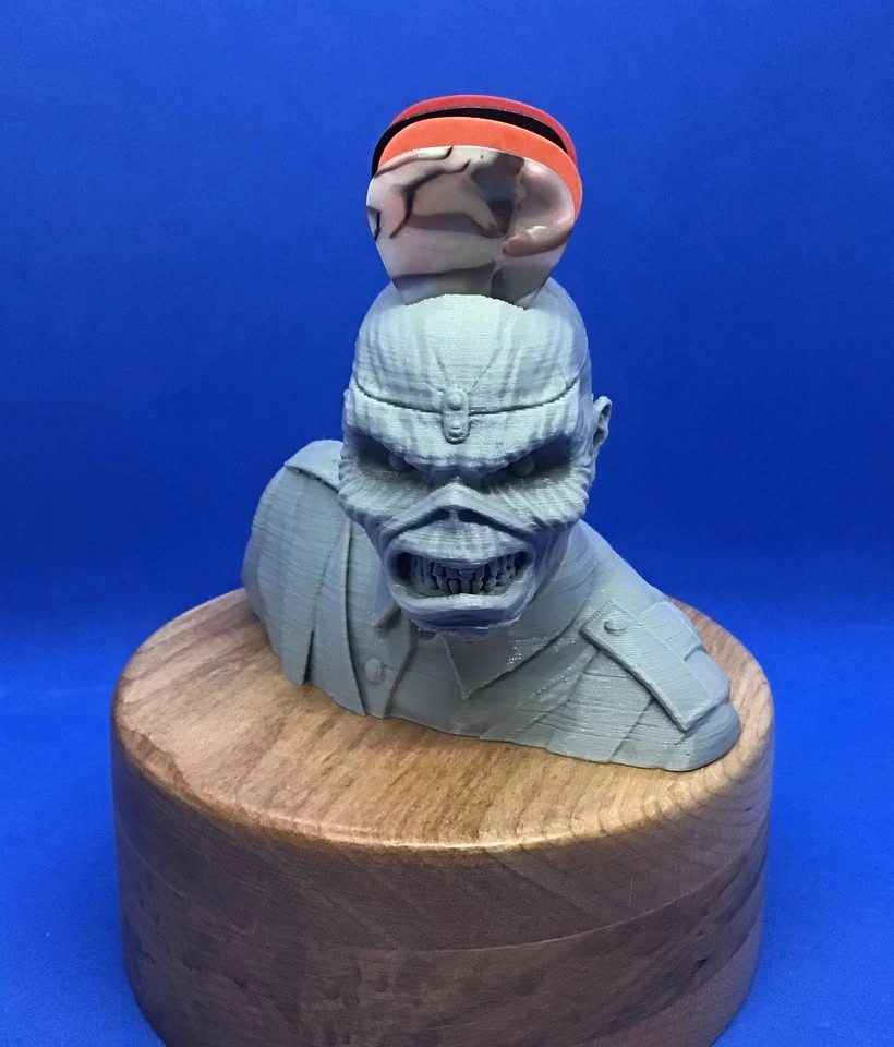 "Eddie" Guitar Pick Holder (3D Printed) - photo 4