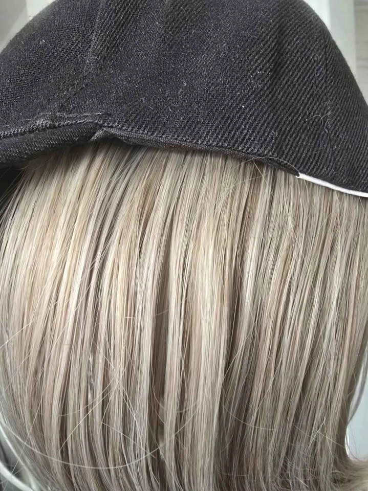 Cap with hairs - photo 3