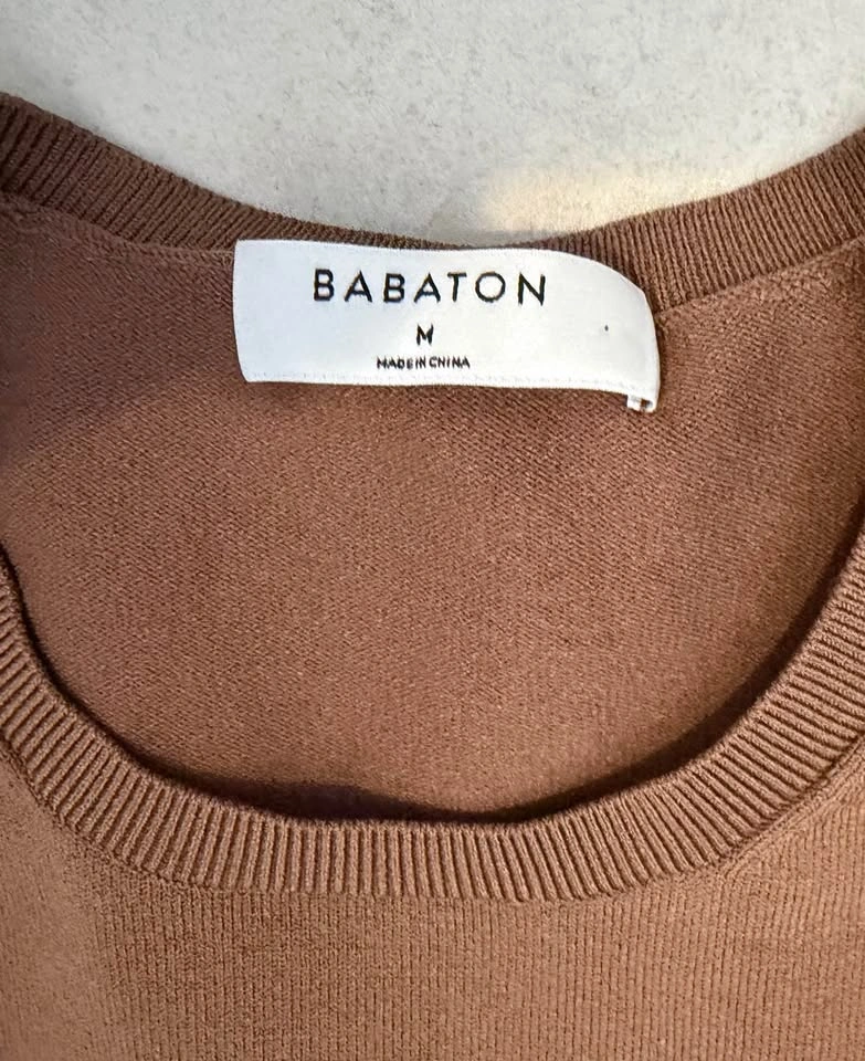 Aritzia knit crop top - photo 2
