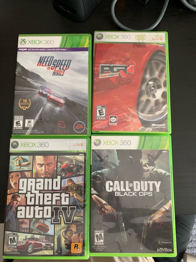 Xbox 360 with 2 Controllers and Games - photo 3