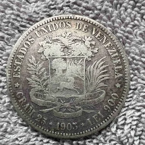 1905 Silver coin from Venezuela | Karrot