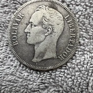1905 Silver coin from Venezuela | Karrot