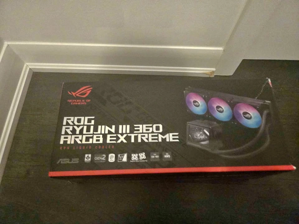 Brand new ROG Ryujin 3 Extreme AIO Cooler