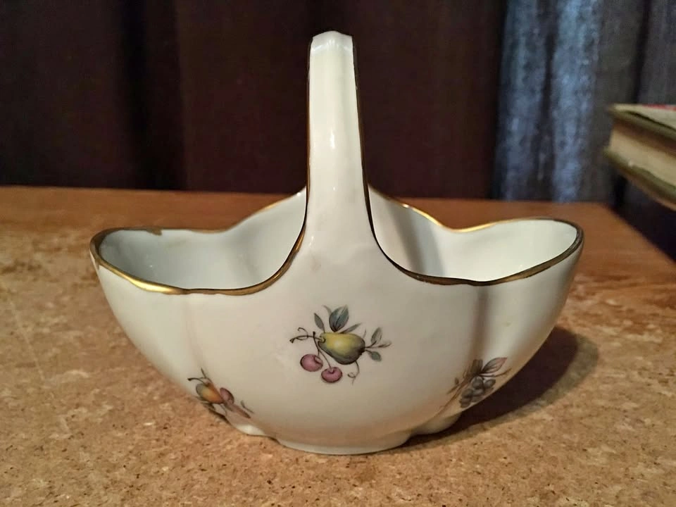 LIMOGES PORCELAIN BASKET FRUITS GOLD TRIM