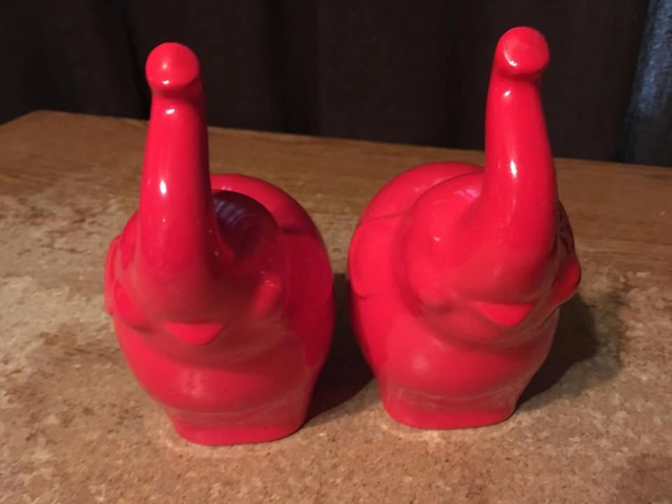 Two Enesco Red Elephants, Trunk Raised, 6.25" - photo 4