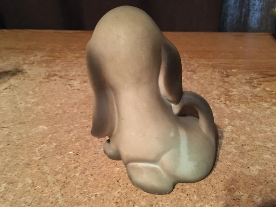VINTAGE ROSELANE POTTERY BASSET HOUND DOG PUPPY FIGURINE RHINEST - photo 2